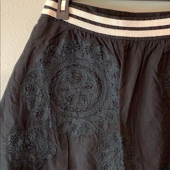 Anthropologie Lithe black doily a-line skirt sz 4 - Picture 2 of 7